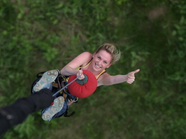 Bungee jumping