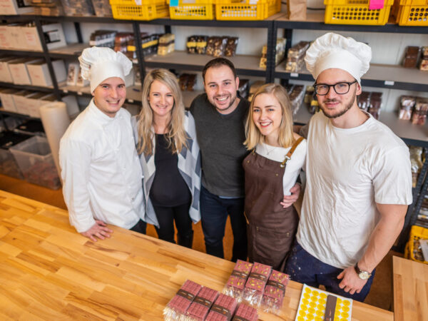 Domácí degustace čokolády s čokoládovnou Janek + krabice čokolád, pralinek a oříškového krému